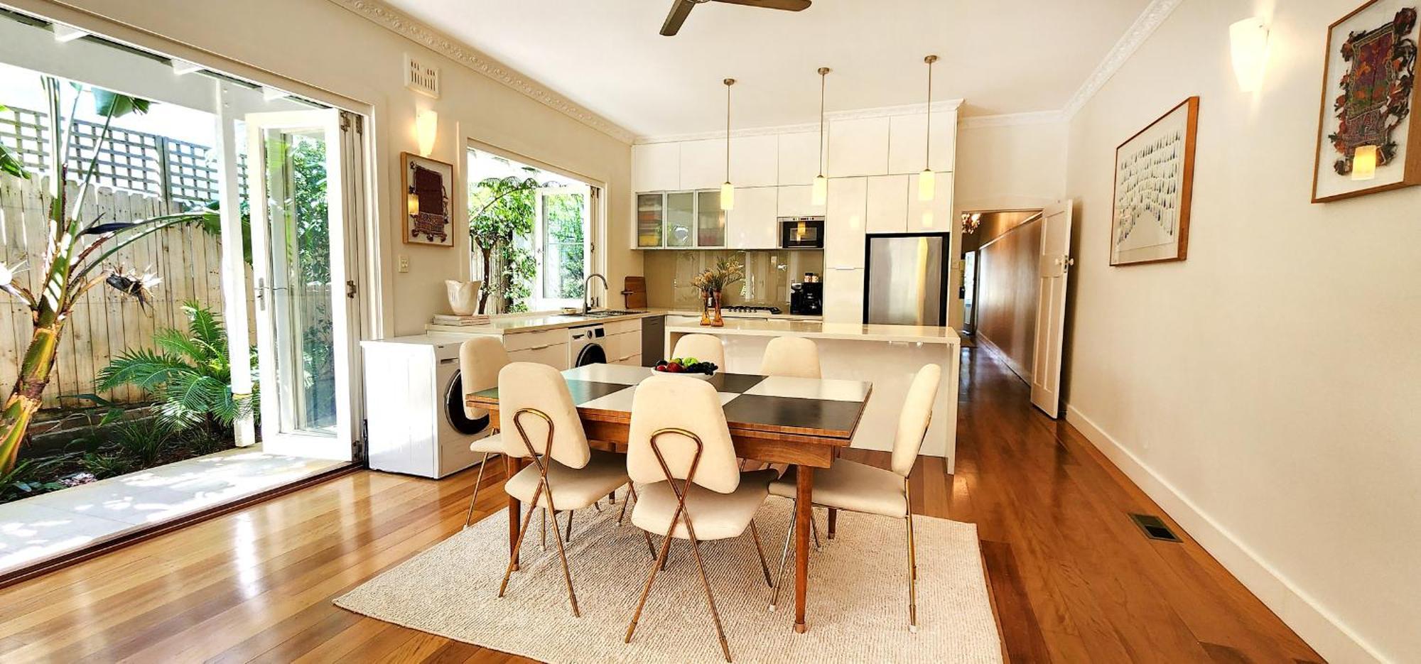 Maroubra House With Lush Garden Oasis Holiday home *