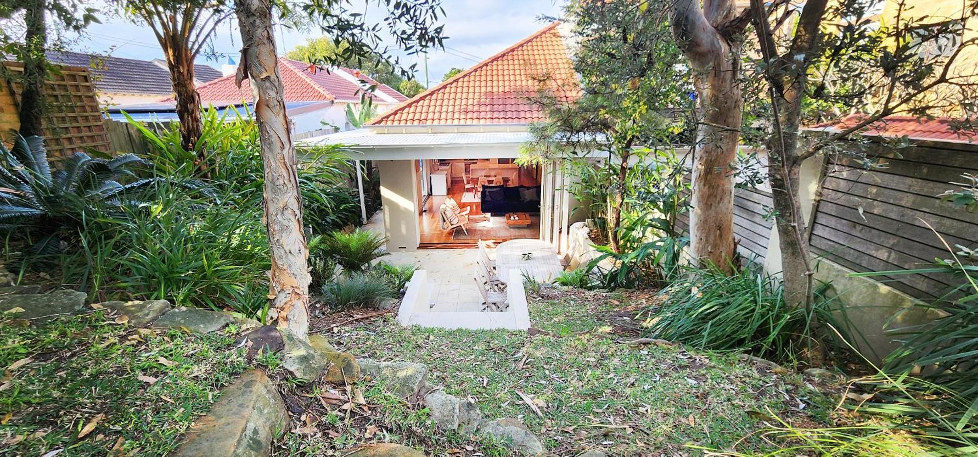 Maroubra House With Lush Garden Oasis Holiday home Sydney